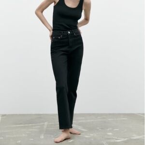 Zara High Rise Stove Pipe Jeans